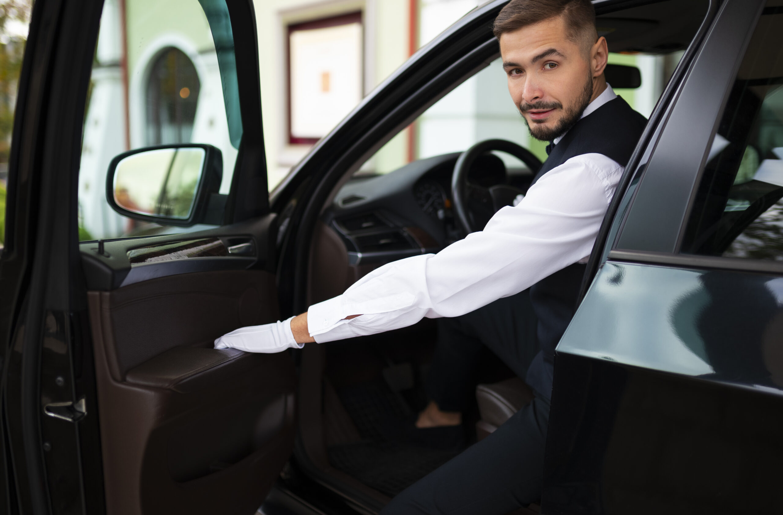 Chauffeur service UAE